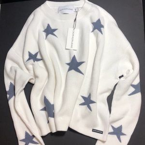 ⭐️HOST PICK🎉⭐️CALVIN KLEIN Sweater